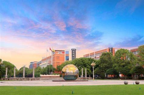 重磅：湖南2所高校官宣即将更名大学！|怀化学院|湖南信息学院|大学_新浪新闻