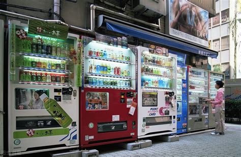 如何打造自动售货机品牌_广州东莞自动售货机-十六年售货机专业投放 免费装机 加盟合作