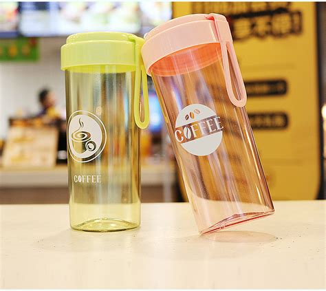 广告礼品创意塑料杯 户外水杯logo定制 带盖随手杯子厂家直销-阿里巴巴