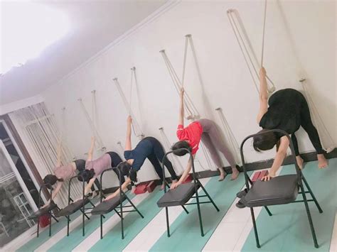 体态评估表墙贴健身房体测网格纸瑜伽馆私教姿势体位背景墙体姿图-阿里巴巴