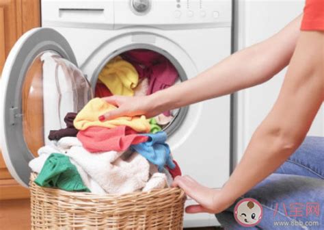 内裤和袜子能一起放洗衣机洗么 - 拾味生活