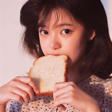 港风头像女生温柔