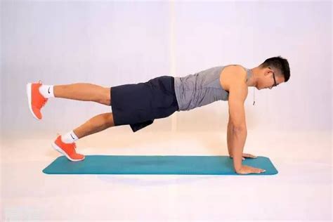 12种平板支撑样式，锻炼全身所有肌肉群，唤醒沉睡的身体吧！_变化