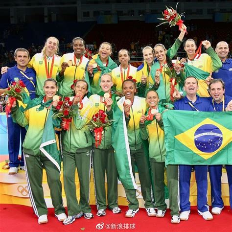 3比0完胜巴西 美国女排首夺奥运金牌