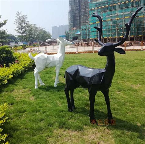 玻璃钢动物雕塑海豚提升深圳婚庆公司形象-玻璃钢雕塑厂