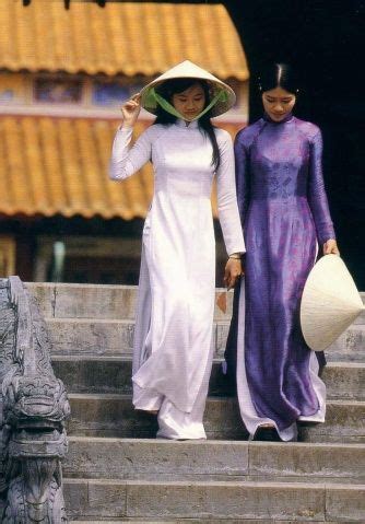 越南美女演绎国服奥黛的万千风情（组图）_旅游频道_凤凰网