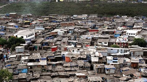 印度内政部：最大贫民窟内两三千人需入住隔离设施