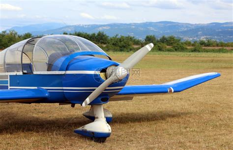 【飞行模型】轻型涡轮螺旋桨水陆两栖飞机造型三维建模图纸 stp格式_SolidWorks-仿真秀干货文章