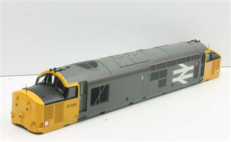 Bachmann Class 37906 Body In Railfreight Livery - Rainbow Railways