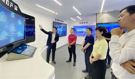 深圳市中小企业服务局领导来访创新科-新闻-创新科技术有限公司