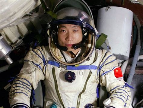 看了中国航天员的选拔标准，我只想说太难了 - 知乎