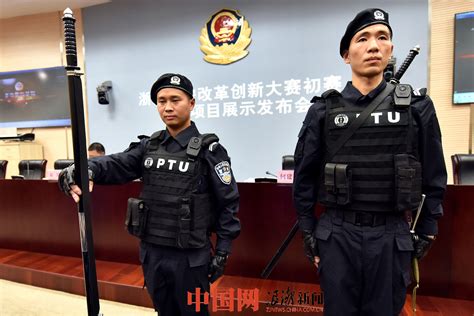 “肩”上的荣耀与重托--中国警察网