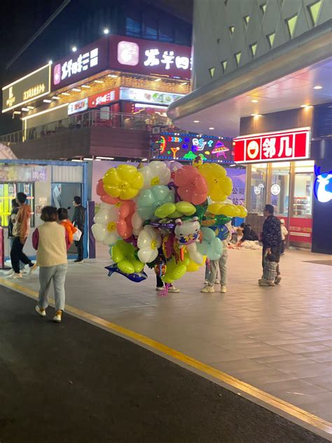 温州吾悦广场美食区随拍-中关村在线摄影论坛