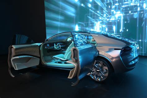 电混中型SUV蓝电E5首秀重庆车展 引领12万级电混SUV新选择-CarMeta