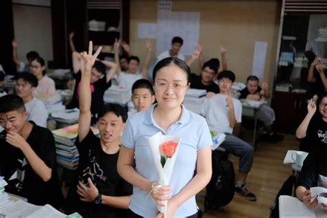2023陆良县北辰中学高考复读教学质量