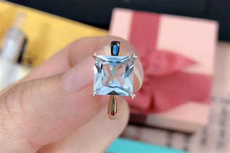 蓝钻石一克拉多少钱 蓝钻石和宝石有什么区别 - 中国婚博会官网