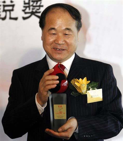 2012年10月11日，莫言荣获诺贝尔文学奖