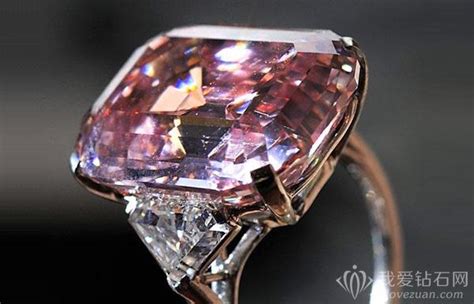 中国十大钻石品牌排行榜 最收欢迎的钻石品牌榜 - 中国婚博会官网
