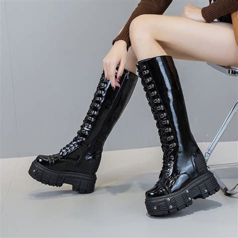 2021秋冬新款韩版高跟女过膝长筒靴系带休闲女马丁靴-阿里巴巴