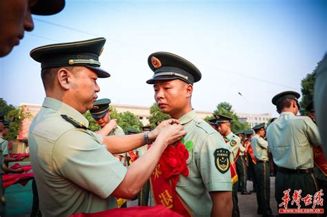 西安市长安区举办2020年退役士兵欢迎仪式暨退役军人专场招聘会 - 丝路中国 - 中国网