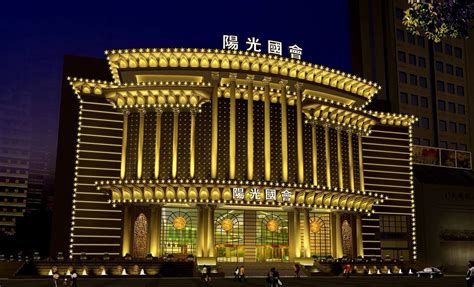 上海led楼体亮化工程在发展大潮中凸显优势-上海恒心广告集团