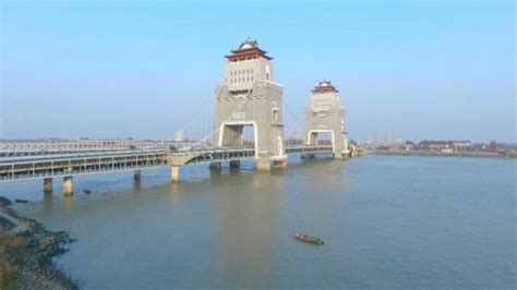 全景看扬州：新万福路联通东西，万福大桥城市新地标
