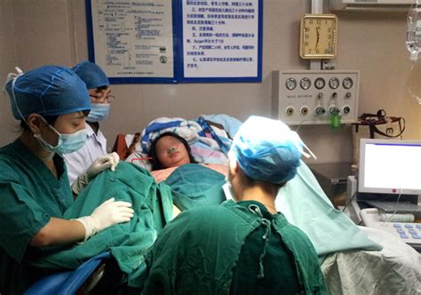 温柔分娩图片女生头像