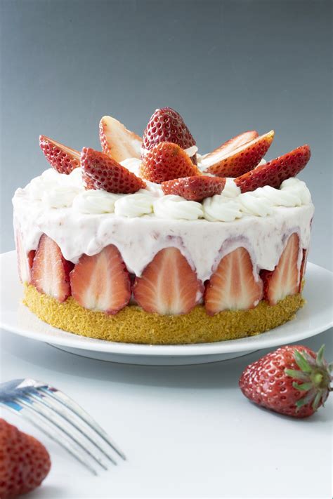 草莓城堡蛋糕『零失败超好吃颜值担当』的做法步骤图 - 君之博客|阳光烘站
