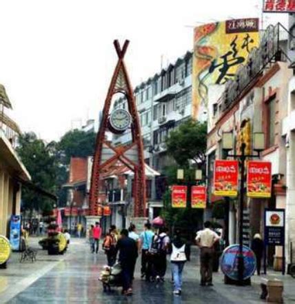 2022南京路步行街门票,上海南京路步行街游玩攻略,南京路步行街游览攻略路线/地址/门票价格-【去哪儿攻略】