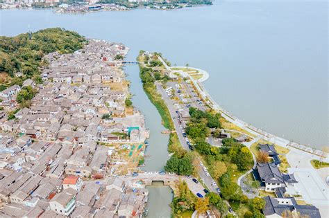 东钱湖院士中心居然成为热门打卡地，风景与底蕴并存|东钱湖|打卡|底蕴_新浪新闻