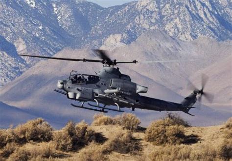 AH-64 阿帕奇 立体剖视图 - 爱空军 iAirForce