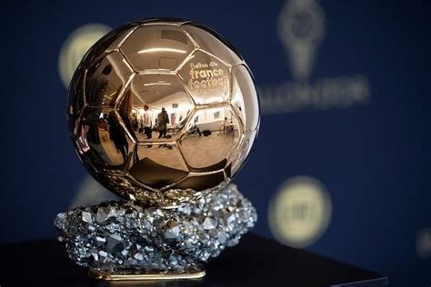 荣膺2022年金球奖，本泽马实现了从小到大的梦想_体育 _ 文汇网
