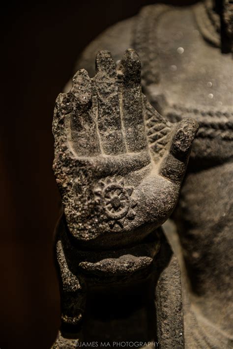 最早的佛像雕塑——犍陀罗佛像艺术