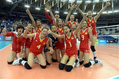 女排世青赛中国3-0横扫日本 八战1局不丢夺冠_体育_腾讯网
