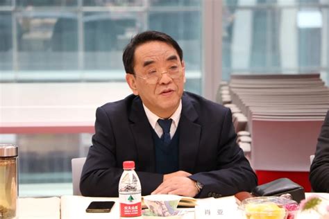 【中豪新闻】律工委肖亚主任带领彭水县律所主任们到访中豪结对交流 - 中豪律师