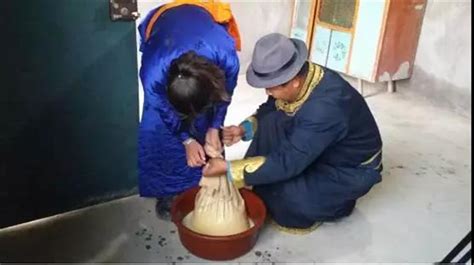 【民族文化】蒙古族传统奶食品的制作方法，看了都流口水 - 鄂尔多斯文化资源大数据