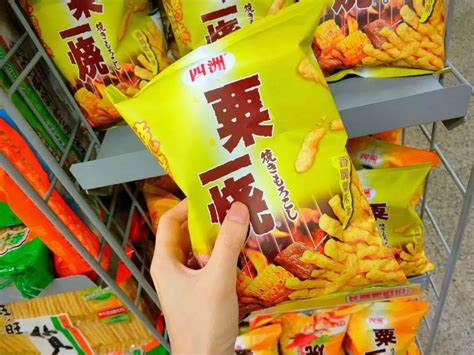 韩国超市十大必买零食,海苔,零食_大山谷图库