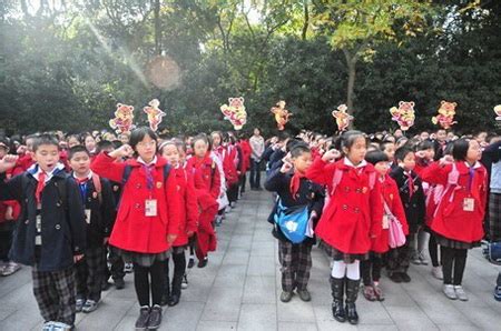 青蓝小学认养东北虎签约仪式圆满举行_媒体报道_杭州动物园,杭州少年儿童公园