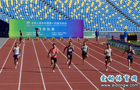 成绩出色！中国短跑女将勇夺美国室内田径赛60米冠亚军