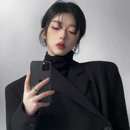 非主流女装大佬头像