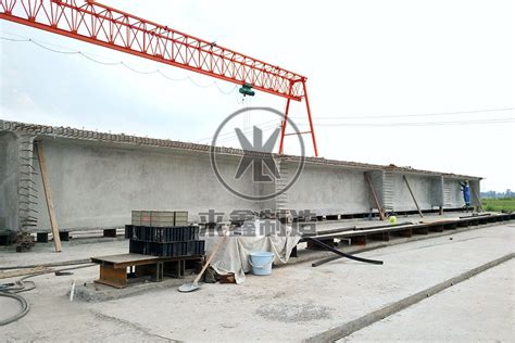 武汉桥梁钢模板厂家向大家介绍桥梁钢模板的特点及施工要点 - 武汉汉江金属钢模有限责任公司