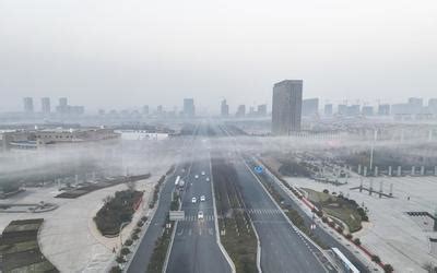 江苏连云港遭遇大雾天气-人民图片网
