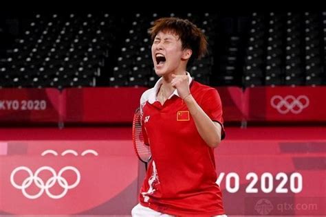 陈雨菲羽毛球女单夺金 国羽女单时隔9年再夺奥运冠_球天下体育