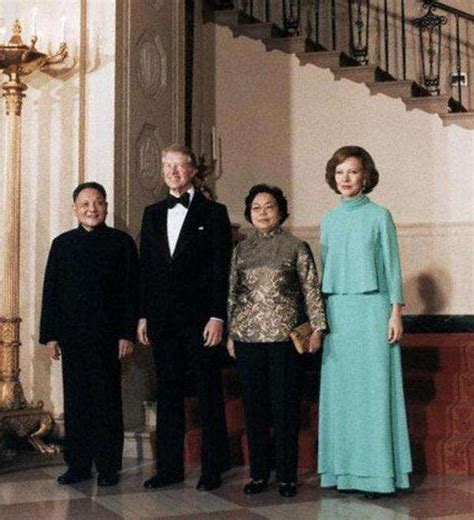 中美两国于1979年1月1日建立正式外交关系。1979年1月29日