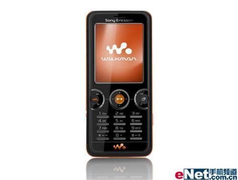 索爱发布两款Walkman新机W880/W610_手机_科技时代_新浪网