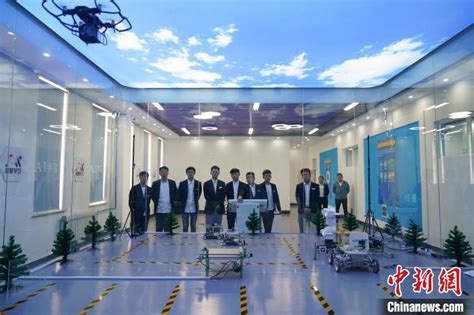 AI实训基地首次亮相黑龙江高职院校|人工智能|哈尔滨职业技术学院|黑龙江省_新浪新闻