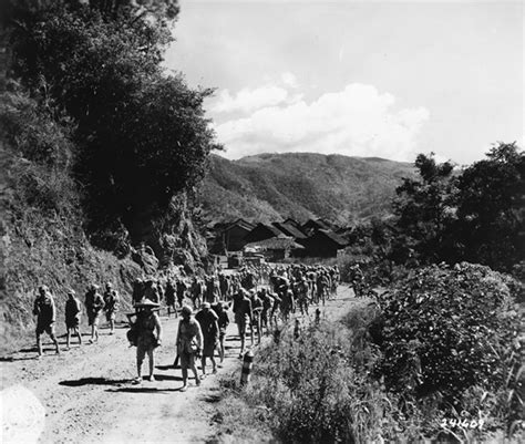 美国二战军事网站：中国远征军在滇西的大反攻 卫立煌将军研究对日作战策略