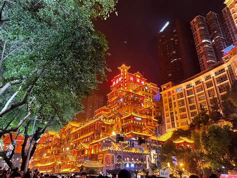 重庆经典必玩 | 这些夜景美到尖叫-2024重庆旅游榜单-重庆必体验-自助游攻略-去哪儿攻略