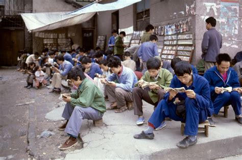 老照片：80年代的中国生活，每一张都是80年代的真实写照 - 派谷照片修复翻新上色