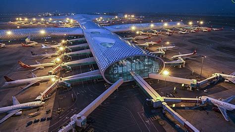 包头机场正式启用6、7号登机口-中国民航网